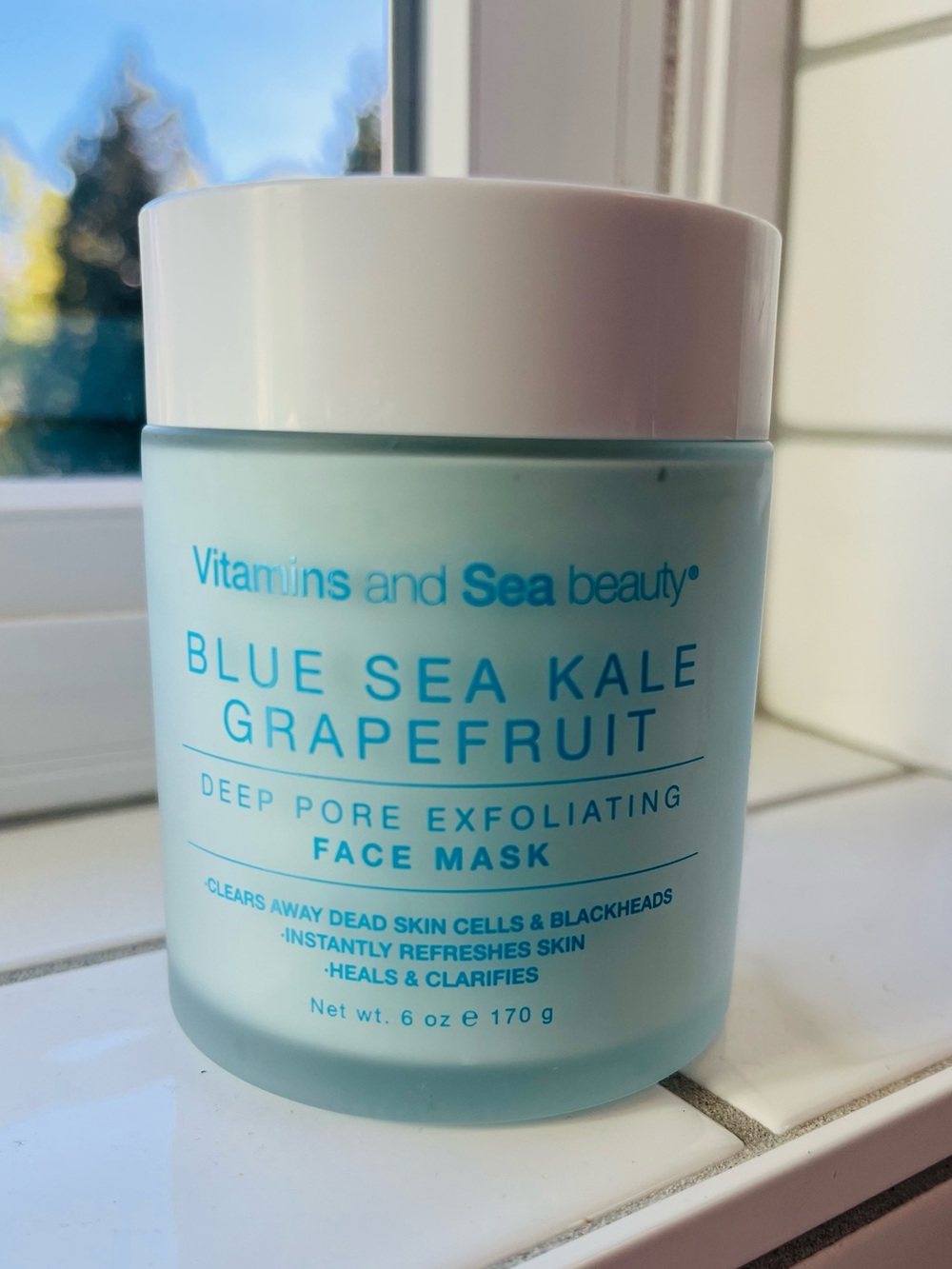 Blue Sea Kale Grapefruit Deep Pore Exfoliating Face Mask